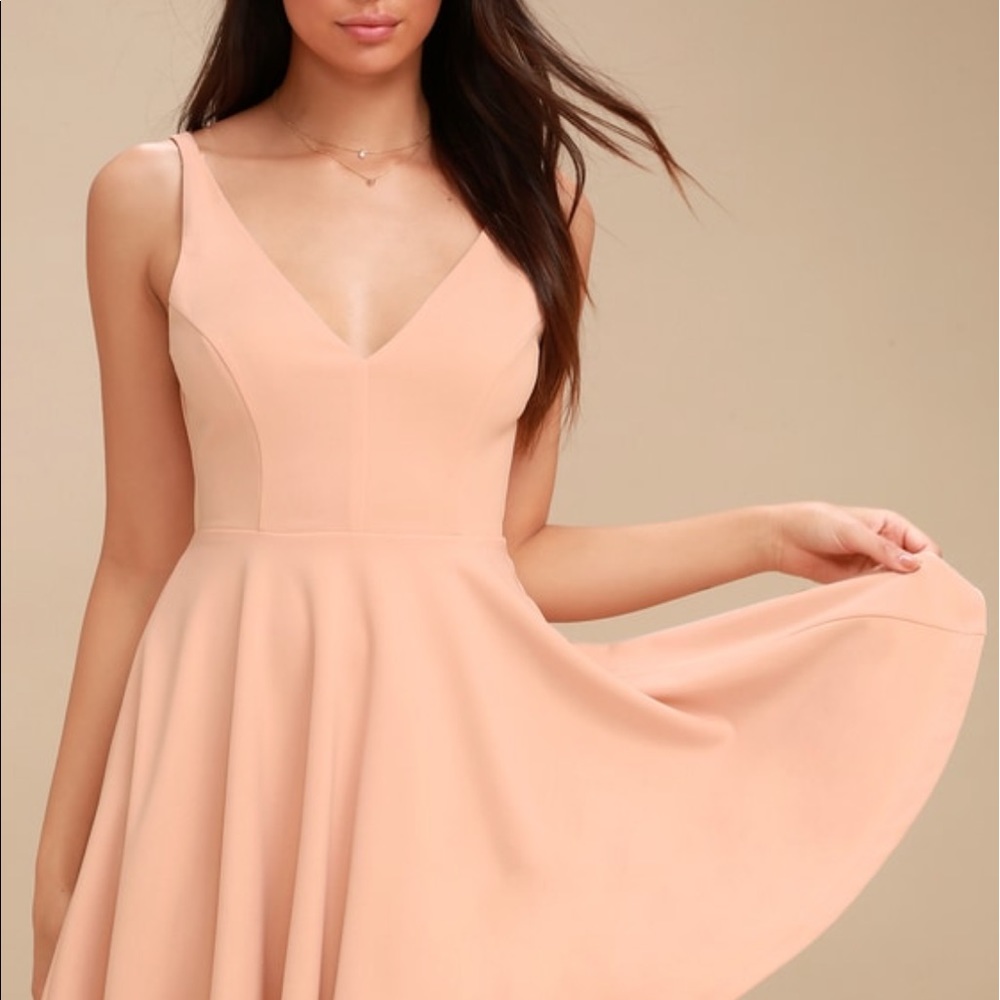 Brand new LULU’s blush skater dress